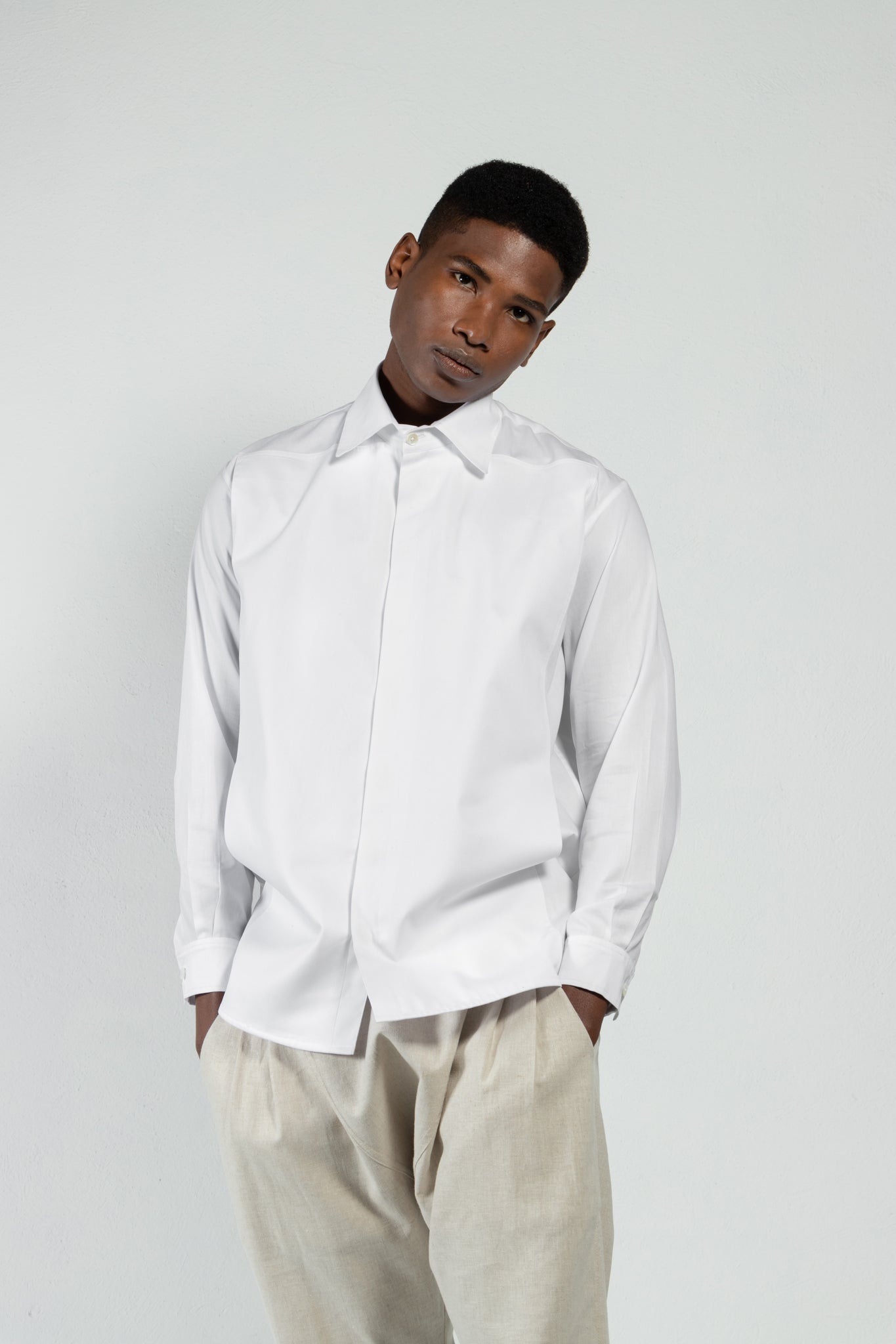 Fauno Tailored Front Pocket Hidden Button Shirt